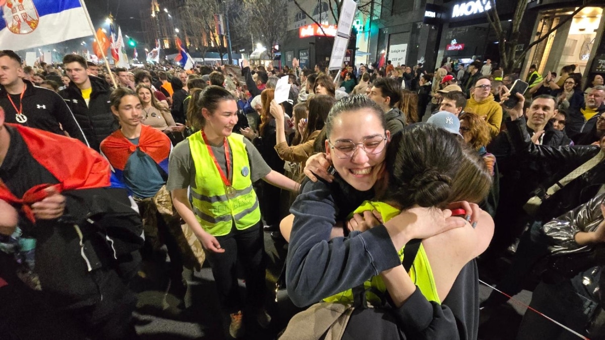 Hiljade stigle u Beograd na veliki protest, i studenti i vlast poručili da žele miran 15. mart